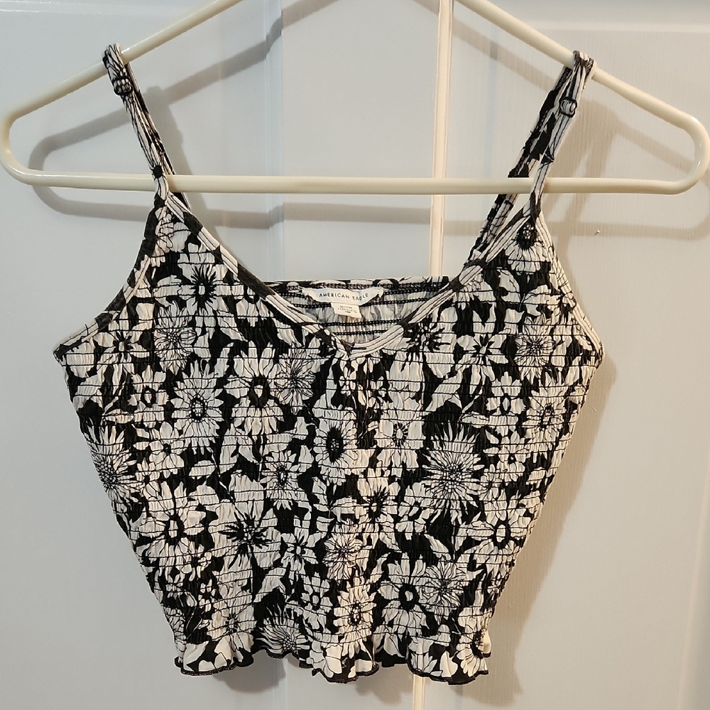 American Eagle Outfitters Crop Top - Black and White Floral Crop Top